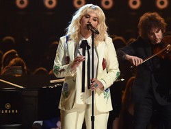 Kesha Hentikan Tuntutan Dugaan Pencabulan Dr. Luke