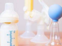 Kisah Fifi, Bawa Oleh-Oleh 2,3 Liter ASI dari Singapura untuk Anaknya