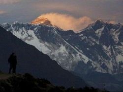Ang Rita Sherpa, Pencetak Rekor Mendaki Everest Tanpa Oksigen Meninggal