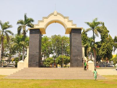 Alun-alun Bangil di Pasuruan yang Kian Cantik