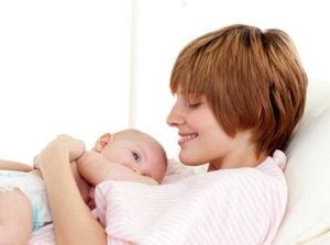 Memberikan ASI Langsung Lebih Baik daripada Susu Botol, Ini Alasannya (1)