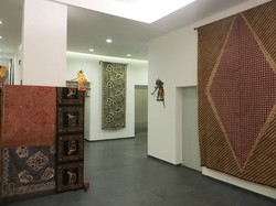 Puluhan Batik Indonesia Dipamerkan di Museum Nasional Sofia Bulgaria