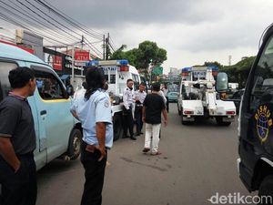 Sudinhubtrans Jaksel Batal Tertibkan Mikrolet M 44 karena Diteriaki Sopir