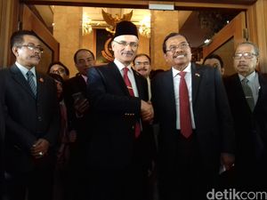 Jaksa Agung Minta Kejagung Turki Amati Indikasi ISIS Rekrut WNI