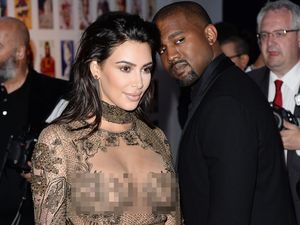 Pertamakalinya Kanye West Pergi dengan Kim Kardashian Pasca Terapi Mental