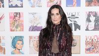 Foto: 10 Selebriti yang Masih Seksi di Usia Lebih Dari 50 Tahun