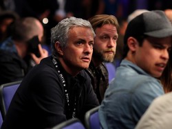 Carragher: Mourinho Cocok untuk MU