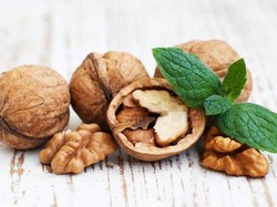 Ternyata Konsumsi Walnut Juga Bisa Atasi Stres dan Pertajam Memori