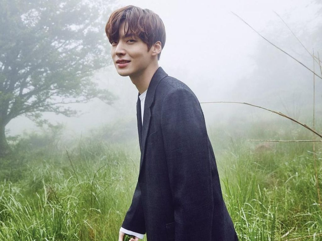 Ahn Jae Hyun dan Goo Hye Sun Belum Ingin Punya Anak Ahn Jae Hyun dan Goo Hye Sun Belum Ingin Punya Anak