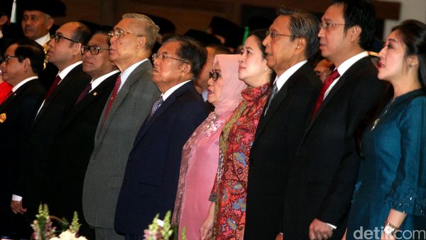 Sejumlah Tokoh Hadiri Penganugerahan Doktor HC Megawati