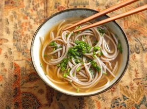 Slurrpp! Soba yang Gurih Hangat Ada di 5 Tempat Ini Slurrpp! Soba yang Gurih Hangat Ada di 5 Tempat Ini