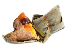 Amankah Memasak Bacang dengan Ikatan Tali Rafia?