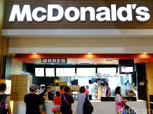 Saat Pertama Kali Buka Gerai di Amerika, McD Hanya Sediakan 9 Menu Ini Saat Pertama Kali Buka Gerai di Amerika, McD Hanya Sediakan 9 Menu Ini