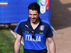 Buffon: Italia Jangan Takut Bermimpi