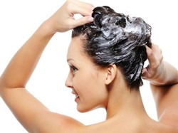 Berasa di Salon, Ini 5 Rekomendasi Perawatan Rambut untuk di Rumah