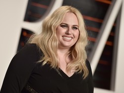 Rebel Wilson Bergabung di Panggung West End Guys and Dolls