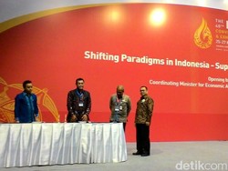 Darmin, Sudirman Said, dan Bos-bos Migas Kumpul di JCC Senayan