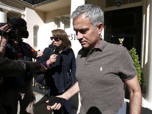 Yorke: Mourinho Bakal Mampu Keluarkan Potensi Terbaik Pemain MU