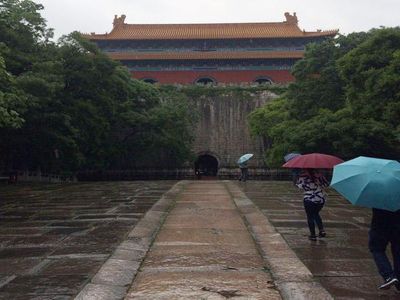 Menengok Mausoleum Pendiri Dinasti Ming di Nanjing
