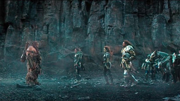 Cuplikan Film WARCRAFT Pemimpin klan Orc Frostwolf, Durotan, bertemu dengan Raja Llane dari Kerajaan Stromwind untuk negosiasi bergabung melawan Gul'dan yang dianggap sebagai baing keladi kerusakan dunia. (Dok. Legendary Pictures)