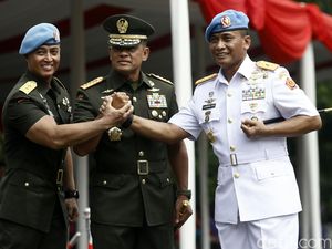 DPR Minta Panglima TNI Jelaskan Dugaan Senjata Ilegal Paspampres di Raker