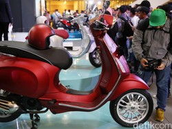 Skuter Baru Vespa dan Piaggio Sudah Tersedia di Diler