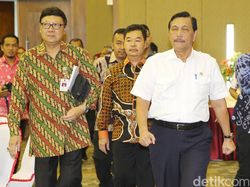 Luhut dan Tjahjo Kumolo Buka Pembekalan Kepala Daerah