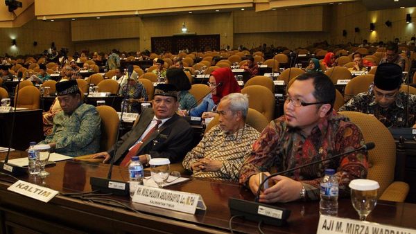 DPD Soroti Permasalahan Pertanahan dan Infrastruktur