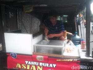 Cerita Tukang Tahu Bulat, 500-an: dari Sukabumi Menembus Depok dan Jakarta
