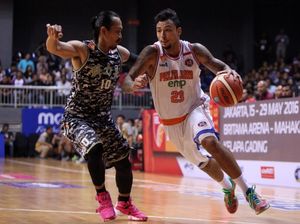 Pelita Jaya Kalahkan CLS di Game 1