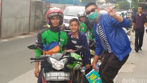 Ajak Anak Naik Ojek, Kok Irgy Fahrezy Tak Pakaikan Helm?