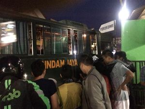 Rindam Jaya: Bus Tabrak Mobil Boks di Condet karena Menghindari Motor