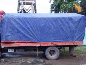 Truk Pengangkut Bawang Merah dan Gula Pasir dari Malaysia Ditangkap Polisi