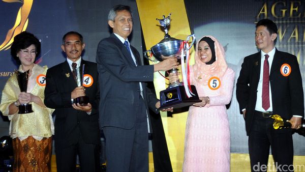 AAUI Gelar Agent Award 2016