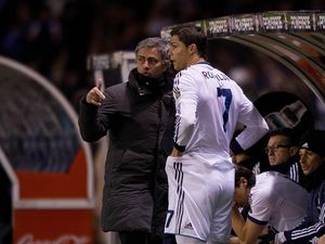 Mourinho Bandingkan Ronaldo dengan Pele