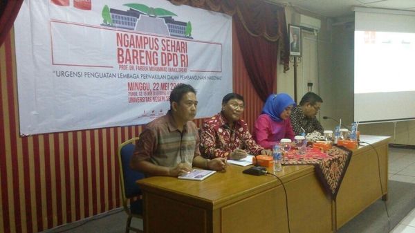 Kegiatan Waka Farouk Muhammad di UNNES