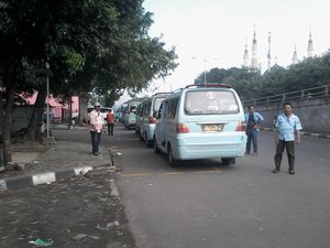 Begini Penampakan Barisan Mikrolet M 44 Tebet Usai Dirapikan