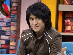 Faktor Teman Bisnis, Kevin Aprilio Beri Semangat Tim Jepang