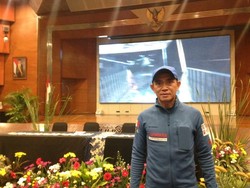 Cerita Manusia Super Berlari ke Puncak Tertinggi Indonesia