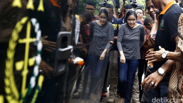 Jessica Tiba di Rutan Pondok Bambu