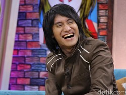 Lagu Keke Bukan Boneka Dihapus, Kevin Aprilio Bela Kekeyi