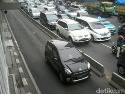 Separator Ditinggikan Berimbas Macet, TransJ: Ini Agar Jalur Steril