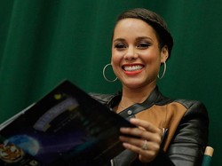 Alicia Keys Siapkan Rp 14 T buat Bisnis Orang Kulit Hitam