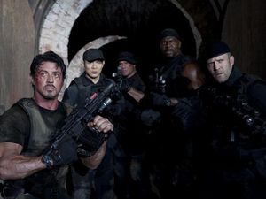 The Expendables dan Entourage di Bioskop Trans TV Rabu Malam