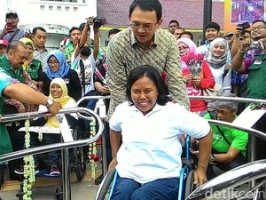 Ahok Akan Buat Toilet Sekelas Mal di Taman Monas dan Lapangan Banteng