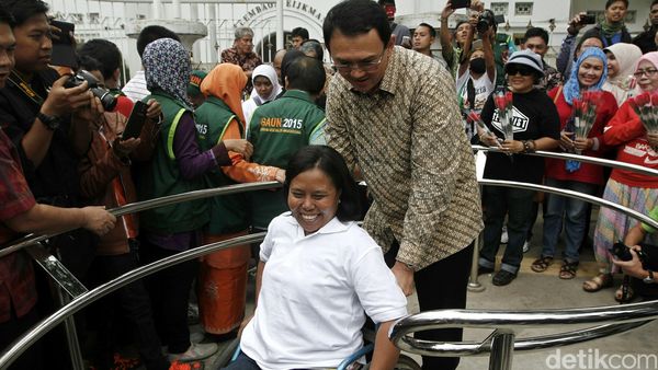 Ahok Resmikan Portal S untuk Penyandang Disabilitas