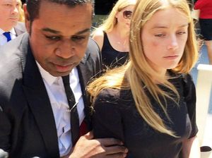 Amber Heard Ungkap Detail Dugaan KDRT Johnny Depp