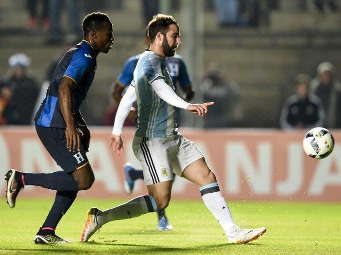 Gol Tunggal Higuain Menangkan Argentina atas Honduras