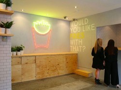 Resto Pop-up McD yang Bagikan Kentang Goreng Gratis Ini Diprotes