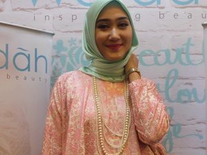 Dian Pelangi Gugat Cerai Suami setelah Lebaran